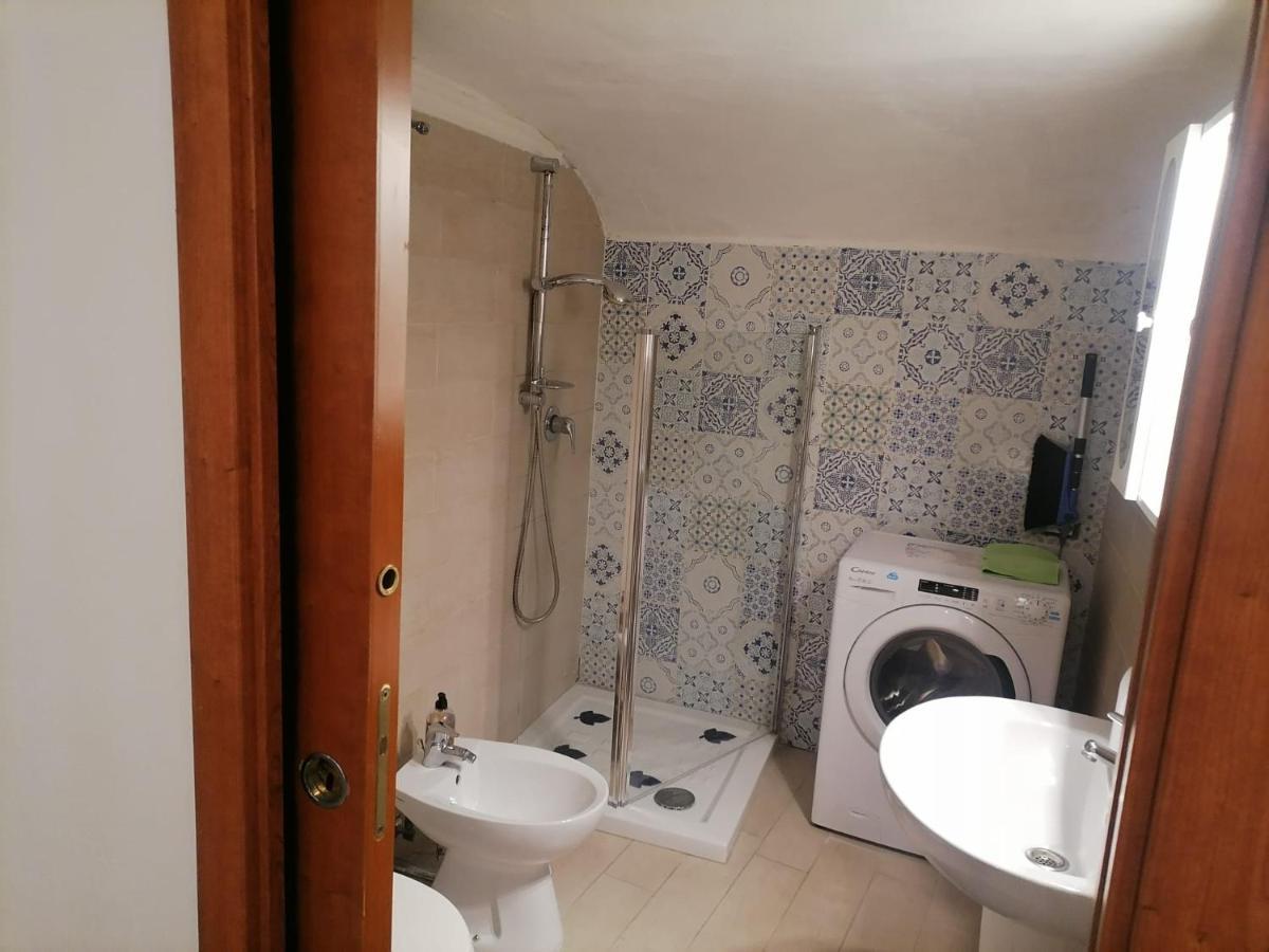 Tinnyhouse Наполи Екстериор снимка